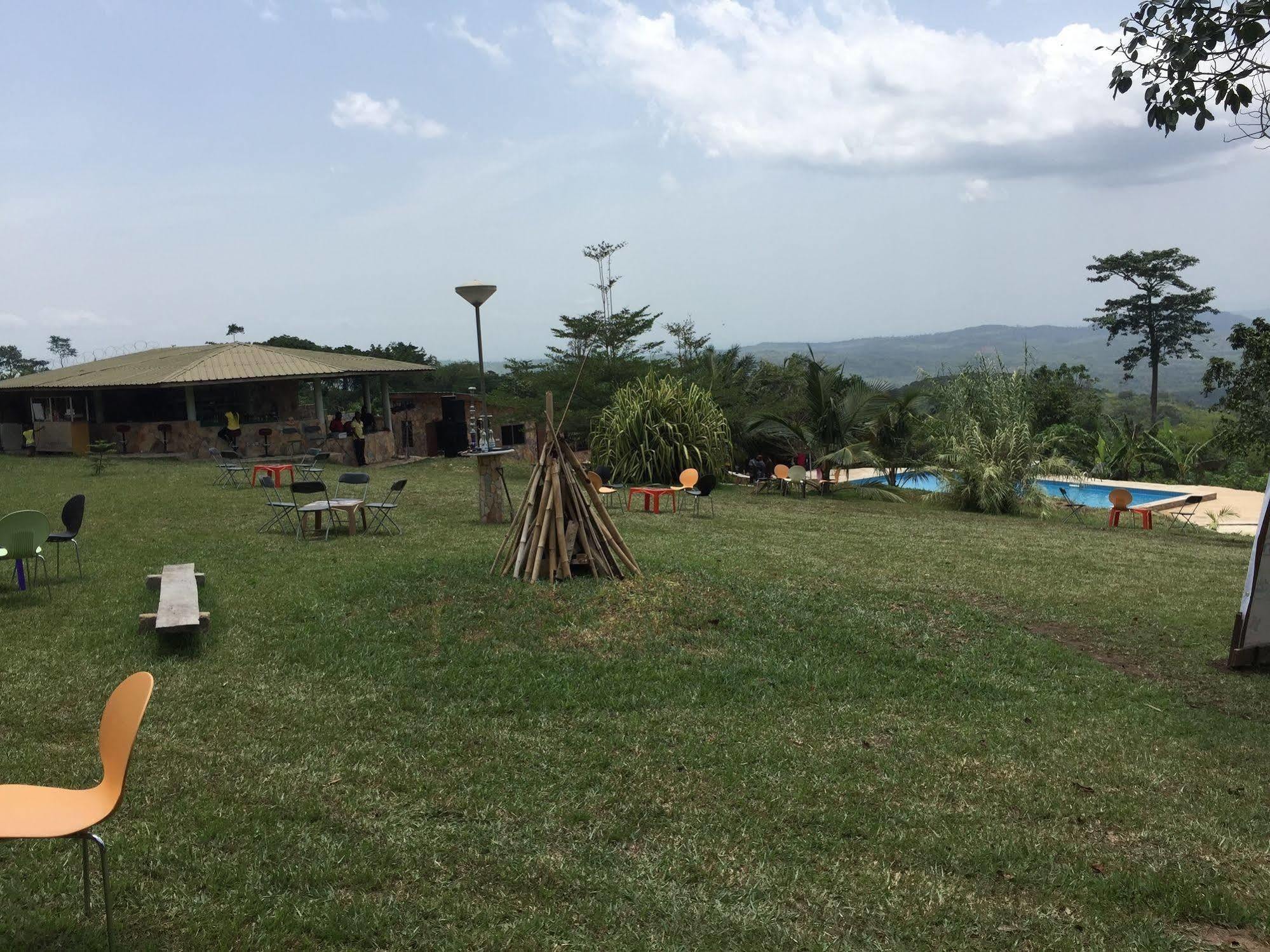 Sweet Mother Eco Resort Aburi 外观 照片
